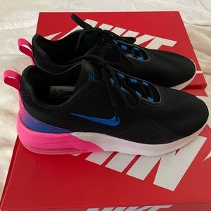 Nike Sneakers Women Size 11 **BRAND NEW**
